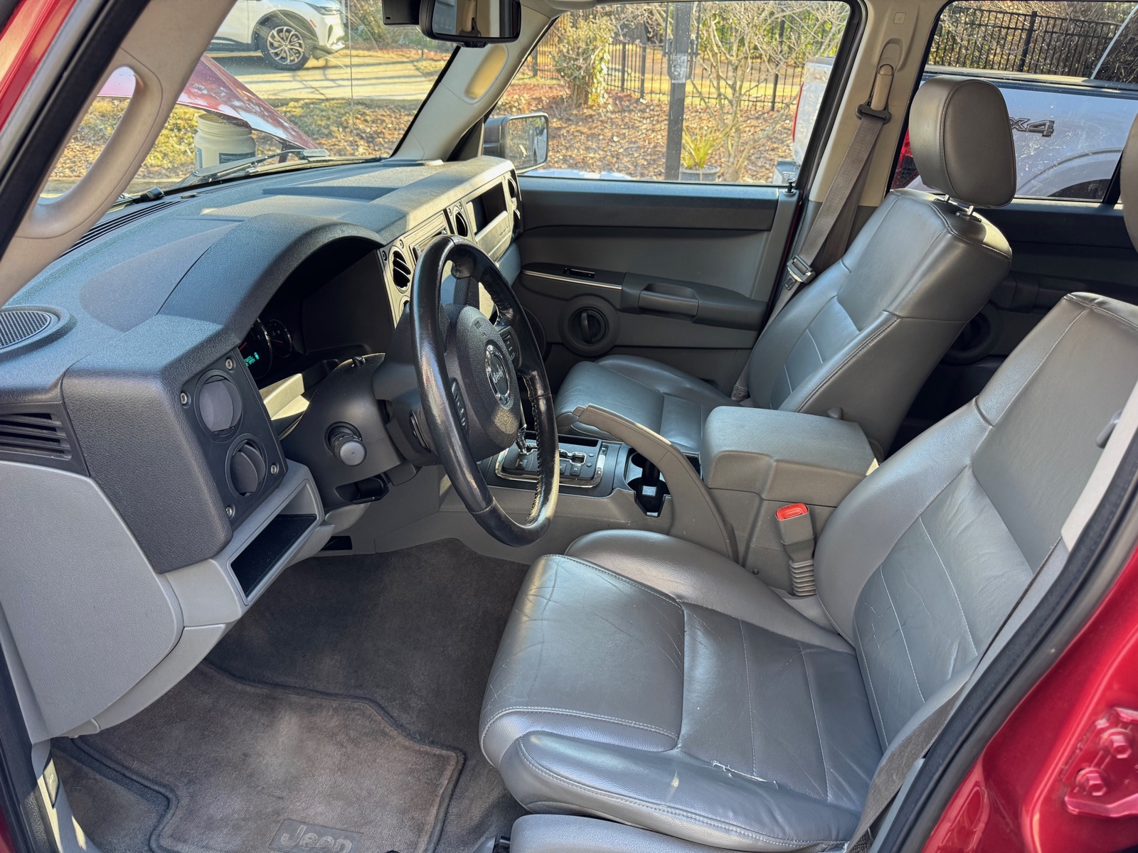 2006 Jeep Commander